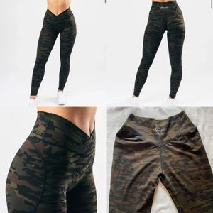 Alphalete Surface Power Legging